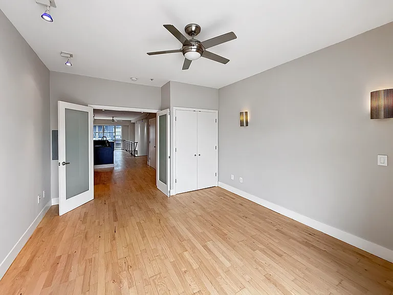 563 Minna St #2 — Photo 15