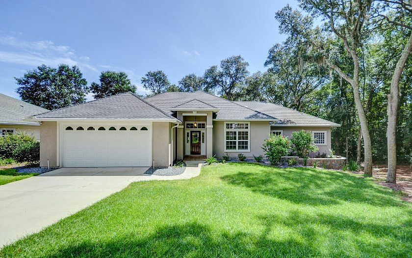1st image of 590 Amelia Cir