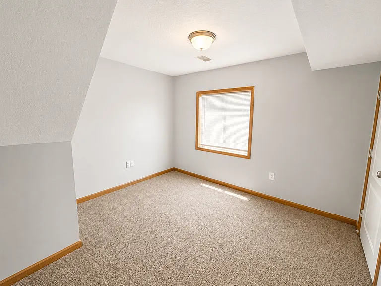 1942 S Powahatan Ct — Photo 15