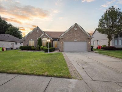 51441 Blue Spruce Dr, Macomb, MI, 48042