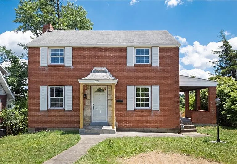 321 Arlington Ave — Photo 1