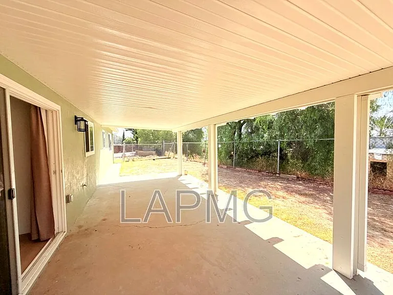 10839 Fellows Ave #10839 — Photo 32