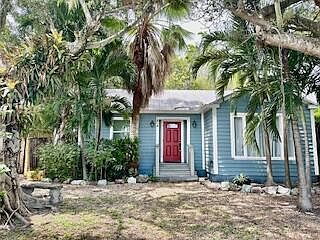 1st image of 304 SE 3rd Avenue