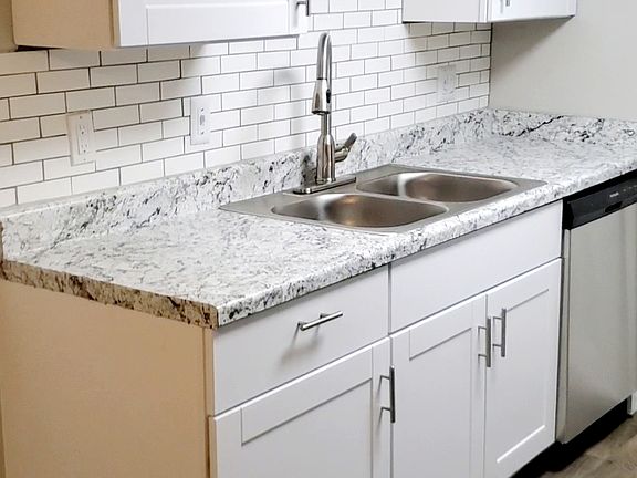 4th image of 9180 Forest Ln #10-221
