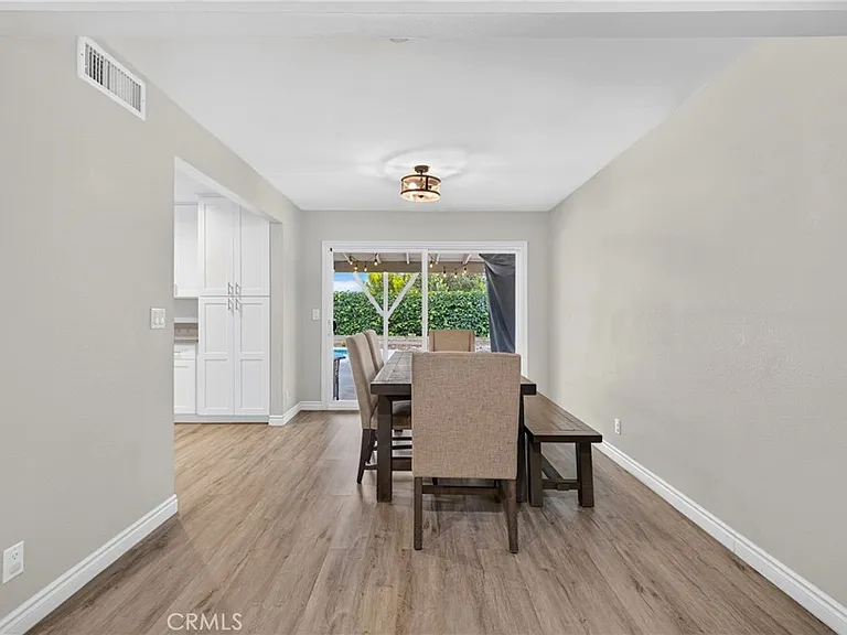 23547 Decorah Rd — Photo 9