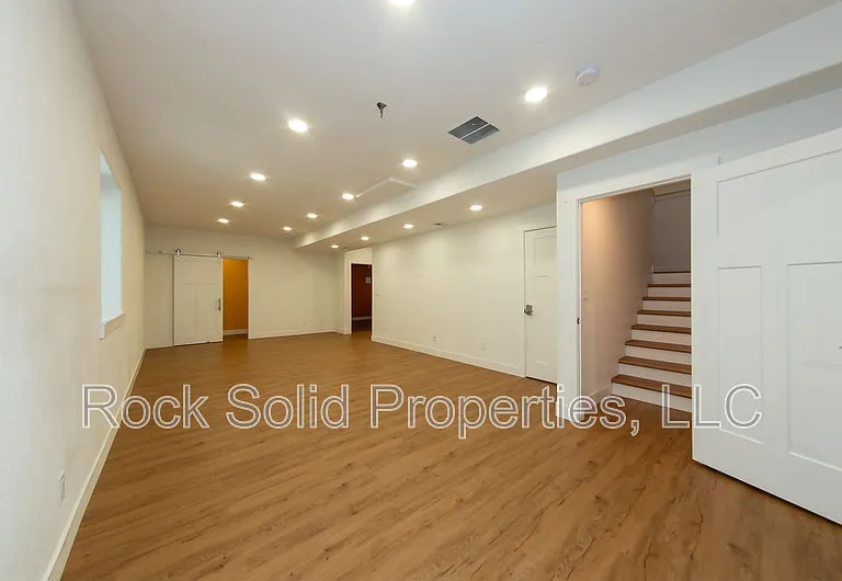 3519 Blue Feather Trl — Photo 26