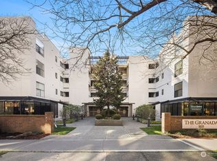 5025 California Ave SW APT 206, Seattle, WA 98136