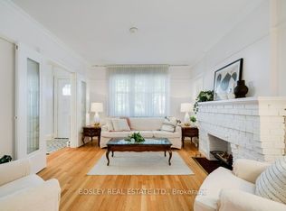 247 Melrose Ave, Toronto, ON M5M1Z2