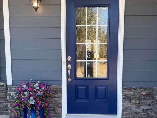 5834 Ridgedale Ct, Gainesville, GA 30506