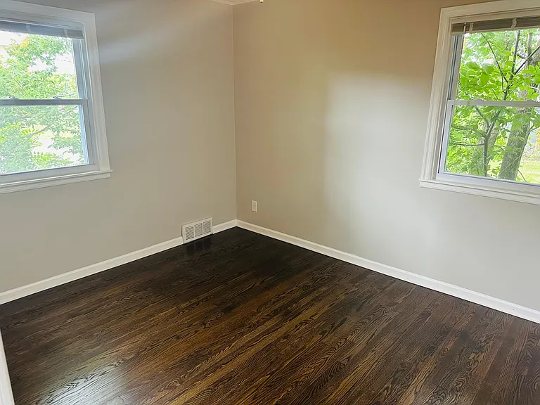 6103 Hadley St — Photo 11