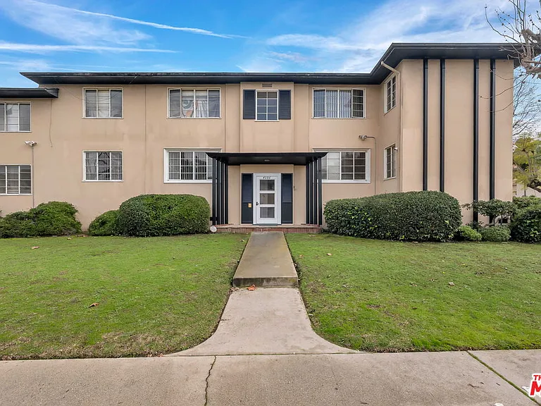 4086 Abourne Rd #A — Photo 33