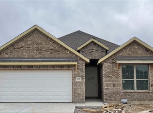 208 Lariat Ln, Valley View, TX 76272