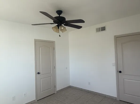 9018 Kingsway Dr #1, Canutillo, TX 79835