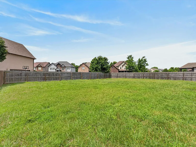 3710 Windhaven Ct — Photo 38