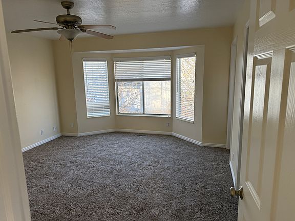 Masterbedroom looking from the hall way entrance