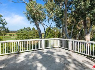 1442 Club View Dr, Los Angeles, CA 90024