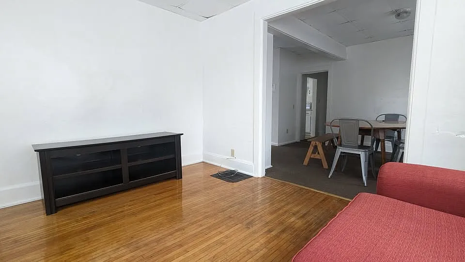5 bed, 1707 sqft, $620 — Photo 4