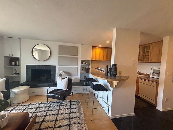 3rd image of 901 5th Ave N APT 204