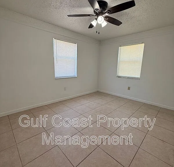 21061 Midway Blvd — Photo 22
