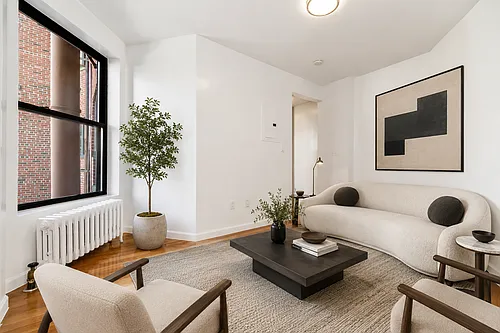 117 Perry St #11 Photo 1