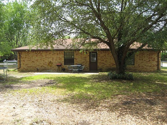 5th image of 1411 Lakeview Dr
