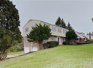 101 Van Fleet Cir, Pittsburgh, PA 15237