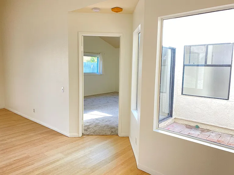7563 Agua Dulce Ct — Photo 5