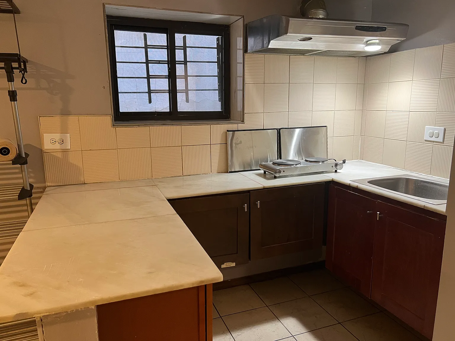 2 bed, 1100 sqft, $1,500 — Photo 3