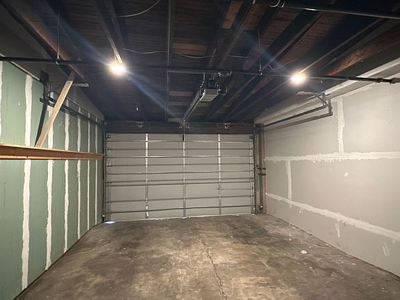 4th image of 210 S Railroad St APT 105