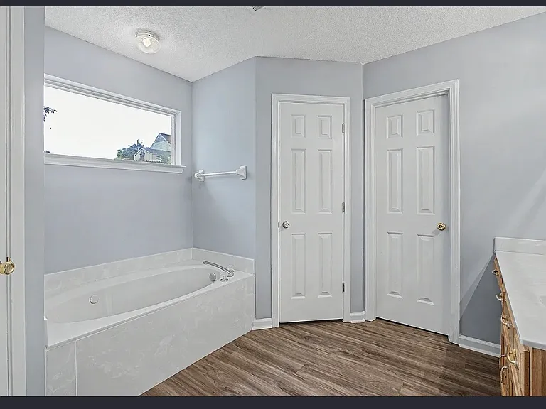 3145 Magnolia Dr — Photo 6