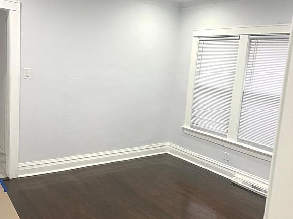 5th image of 11416 S King Dr