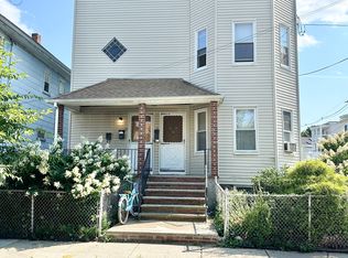 25 Lambert St #B, Medford, MA 02155