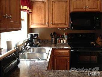 4th image of 1159 Town And Four Parkway Dr