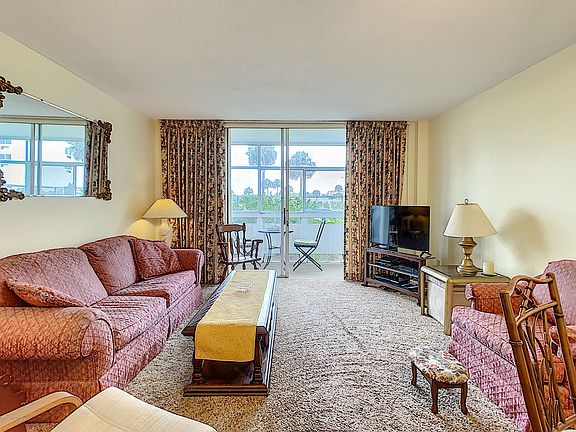 4th image of 2020 N Atlantic Ave #109