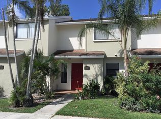 3705 Inlet Cir, Greenacres, FL 33463