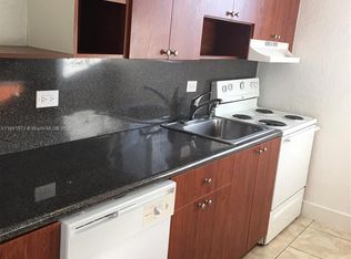 458 SW 10th St APT 5, Miami, FL 33130