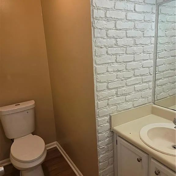 5595 Wells Cir — Photo 21