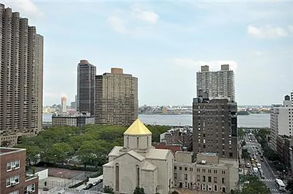 Sold by Think Properties | media 2