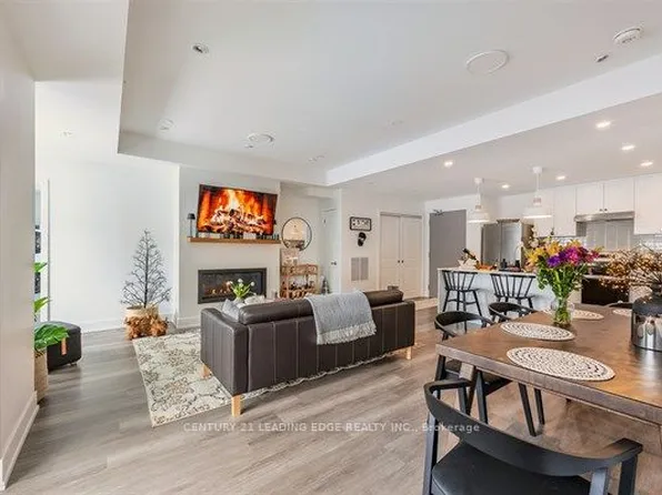 19 B West St N #301, Kawartha Lakes, ON K0M 1N0