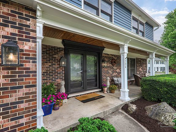 3rd image of 704 Antietam Ct