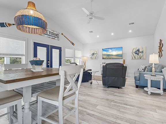 5th image of 1213 Rivers Bend Xing NE