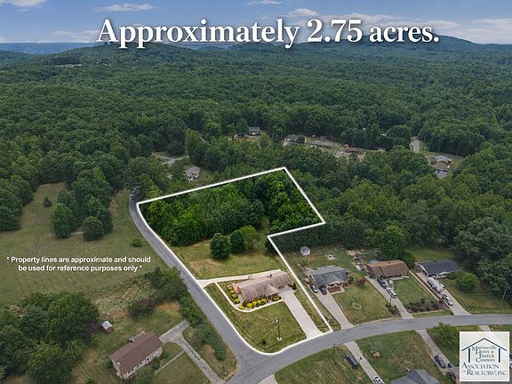 2nd image of 412 Sedgefield Dr