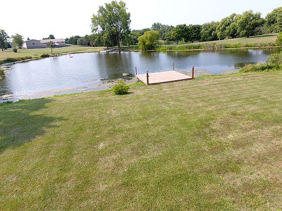 3rd image of 2597 Tamarack Ct
