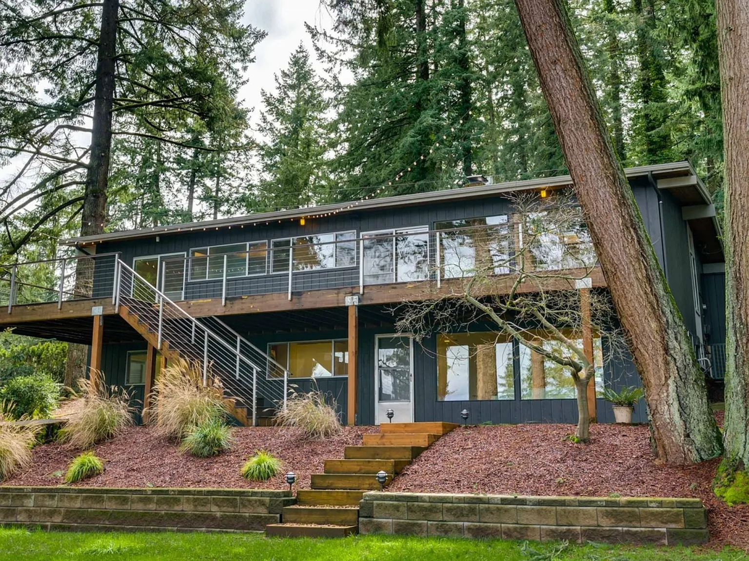 5 bed, 2683 sqft, $5,900 — Photo 4