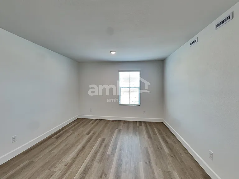 6459 Rush Ave — Photo 19