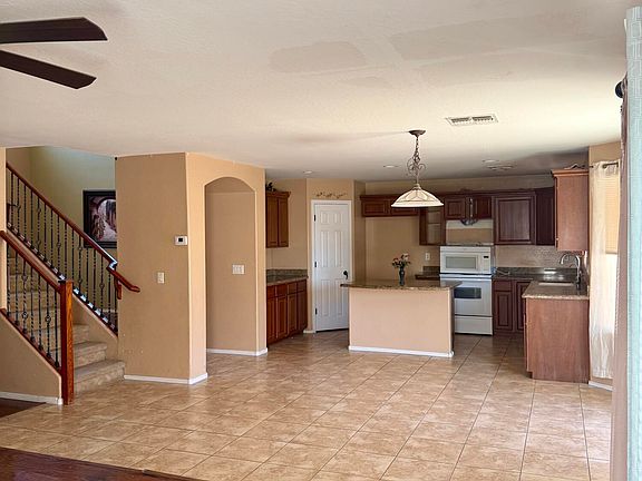 5th image of 9335 W KINGMAN Street