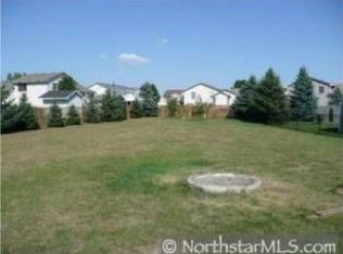 15531 Dapple Cir, Rosemount, MN 55068