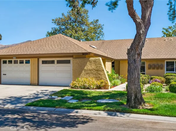 24122 Village 24, Camarillo, CA 93012