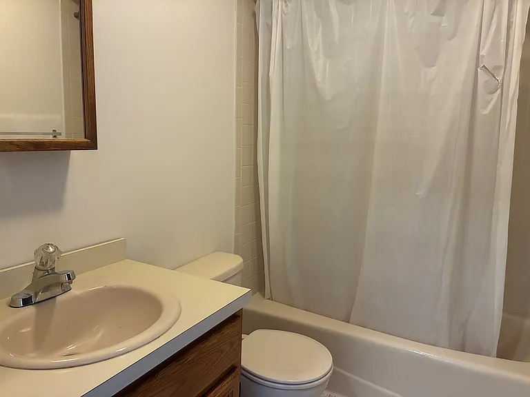 220 W Morris Ave #1B — Photo 4