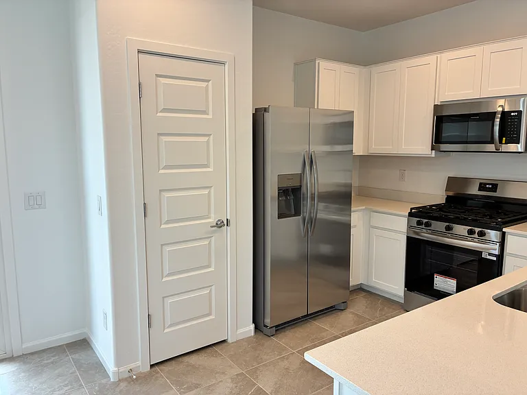 17321 W Gray Fox Trl — Photo 12